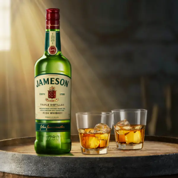 the-weekend-bar - Jameson