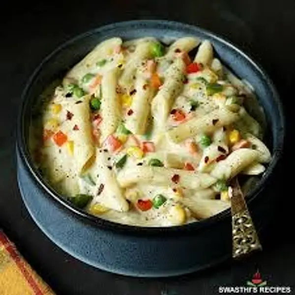 thela-cafe - White Sauce Pasta
