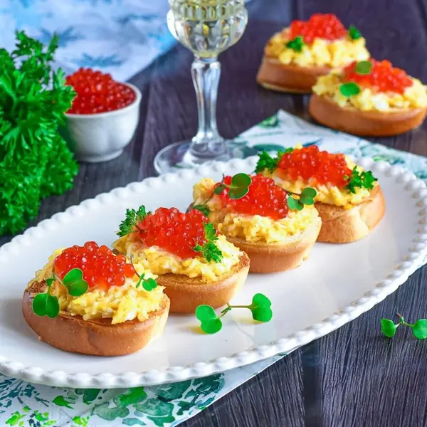 tinchlik-plaza-hotel-2 - Икра красная на льду