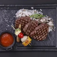 tinchlik-plaza-hotel - Медальоны и Колбаски