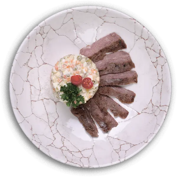 tinchlik-plaza-hotel - Оливье с Говядиной