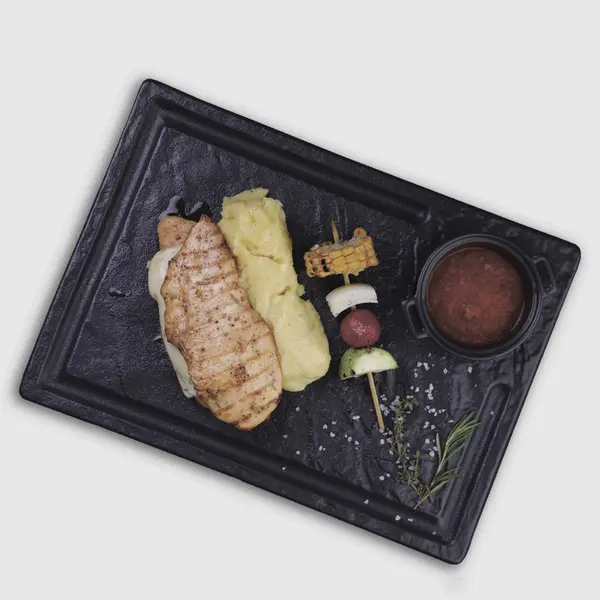 tinchlik-plaza-hotel - Куриное Филе с Сырной Начинкой