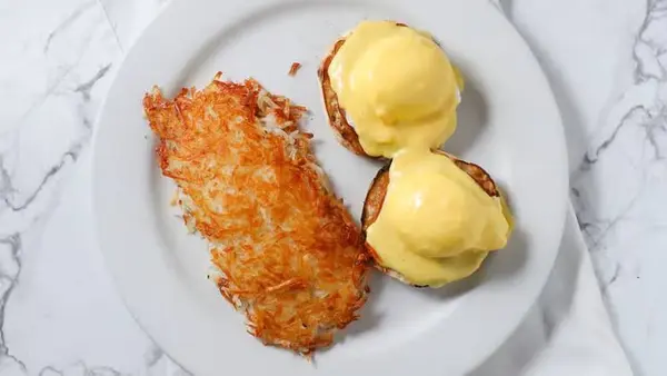 toast-eatery - Eggs Benedict