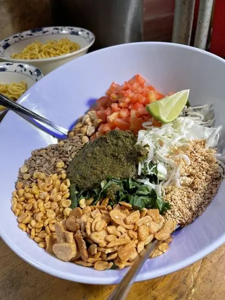 top-burmese-burma-joy - Green Tea Leaf Salad