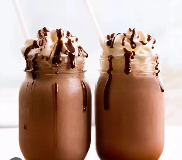 town-country-grill - Chocolate Shake