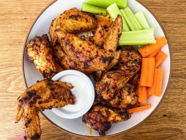 town-country-grill - CHICKEN WINGS