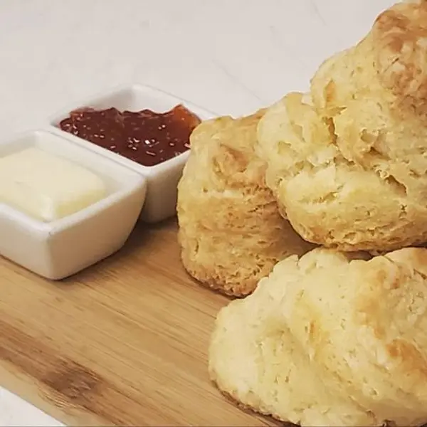 town-hall-restaurant - Buttermilk Biscuits