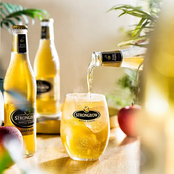 trojan-horse - STRONGBOW GOLD APPLE