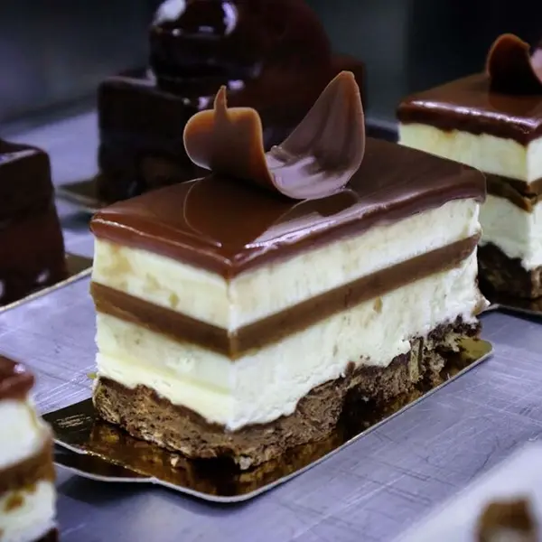 trojan-horse - Variety Of Cream Cakes