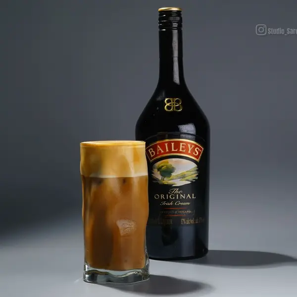 trojan-horse - Frappe With Baileys