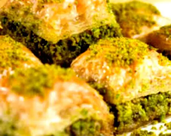 truly-mediterranean - Baklava Pistachio