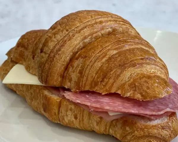 twisted-st-cafe - Salami and Provolone Cheese Croissant