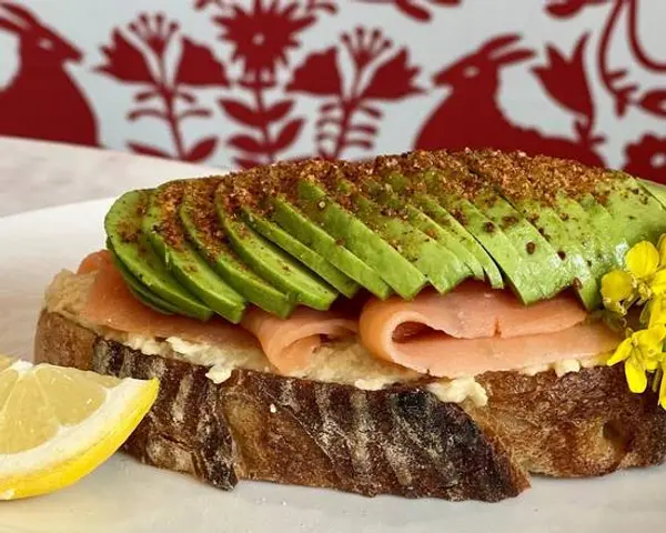 twisted-st-cafe - Salmon Avocado Toast