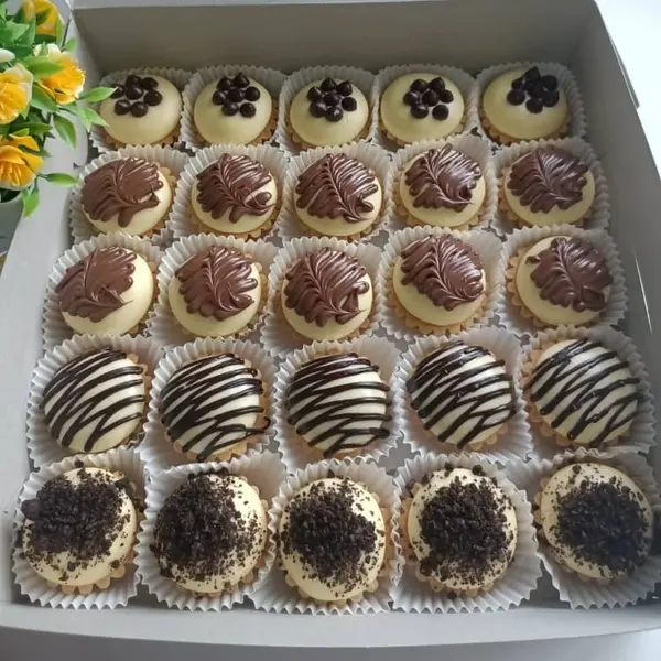 typosugar - VARIETY CHOCO TART