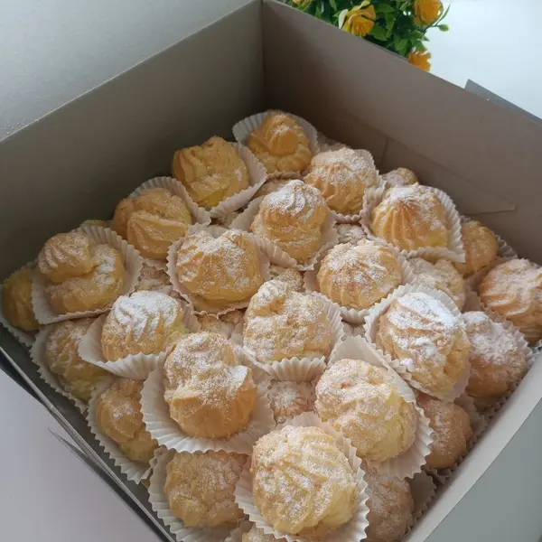 typosugar - CUSTARD CREAMPUFF
