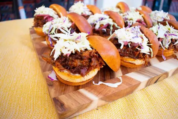 university-of-beer - Pulled Pork Slider Platter