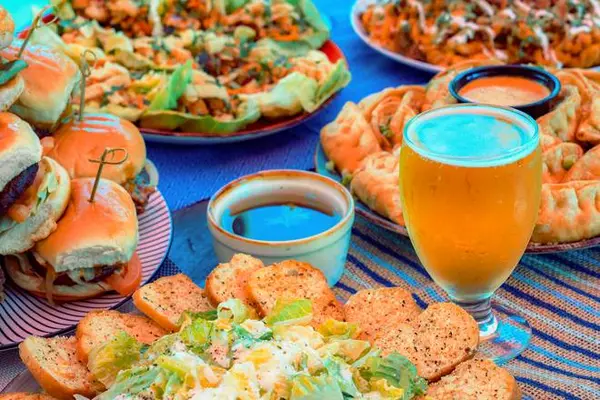 university-of-beer - Party Platter - Pick 4 Combo