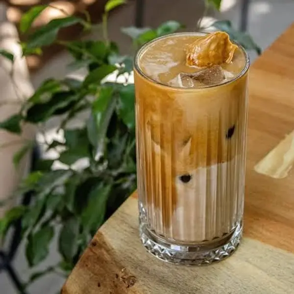 vanilla - ICED LOTUS LATTE