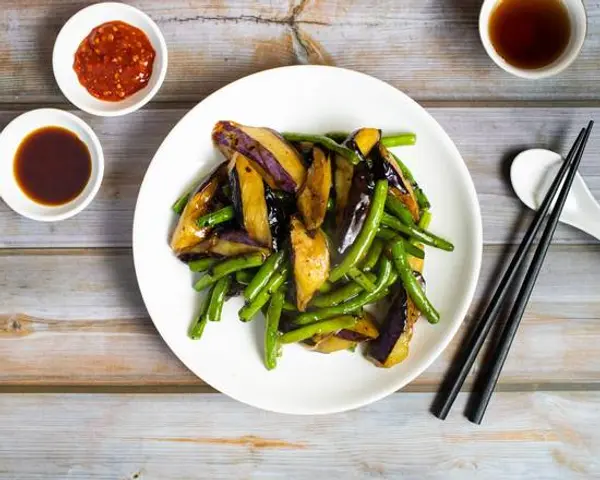 vegan-deadly-sins - Eggplant & String Bean in Black Bean sauce