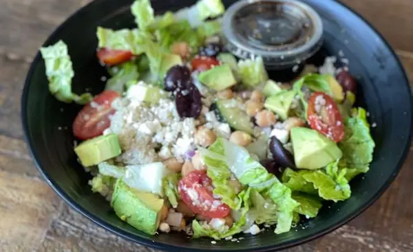 vibe-health-bar - Greek Quinoa Salad