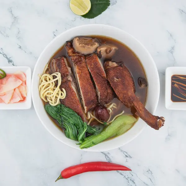 vietnamese-corner-restaurant - Braised Duck Noodles