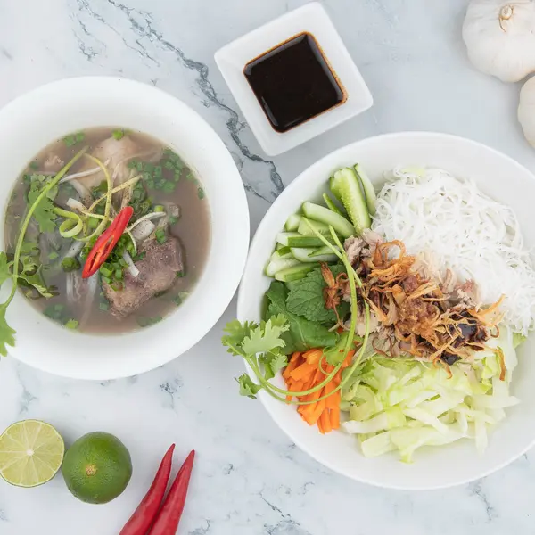 vietnamese-corner-restaurant - Pho Double-Bowl