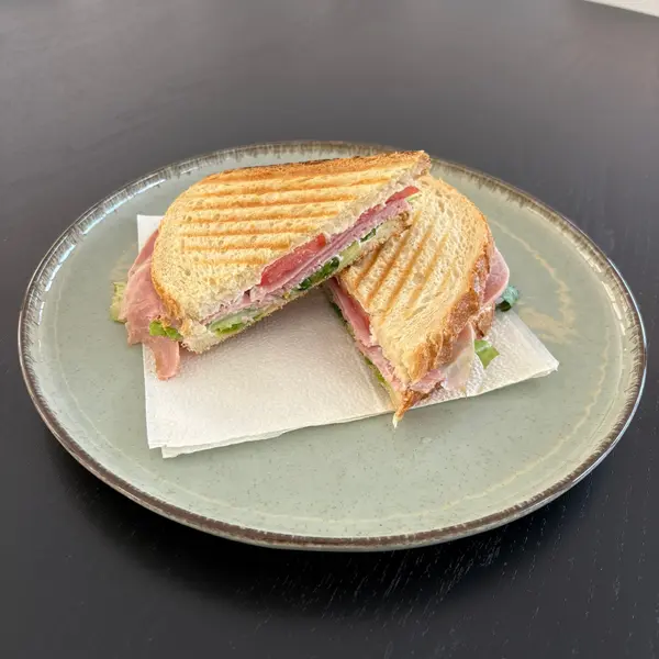 view-coffee-bar-dubova - sandwich Cotto 330g