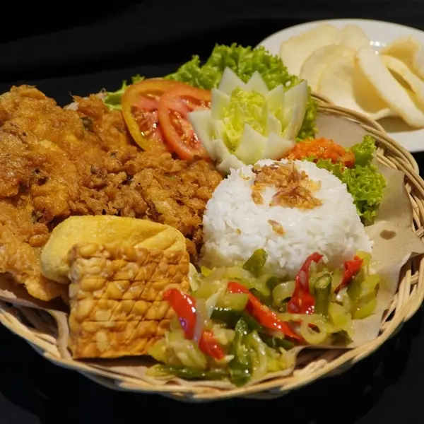 viva-cafe - Nasi Rames Telur Crispy