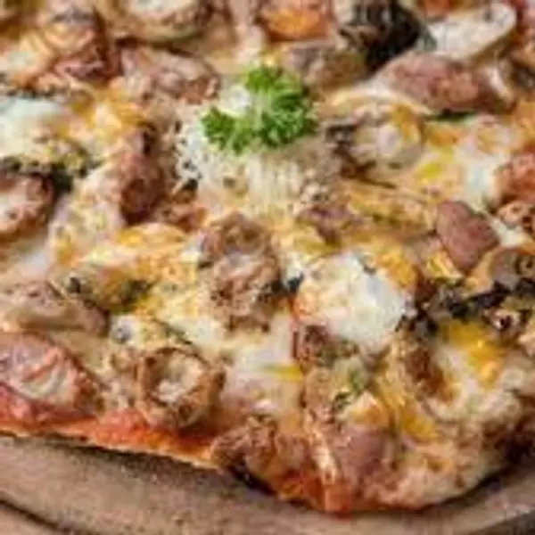 volta-hotel-akosombo - Meat Feast Pizza