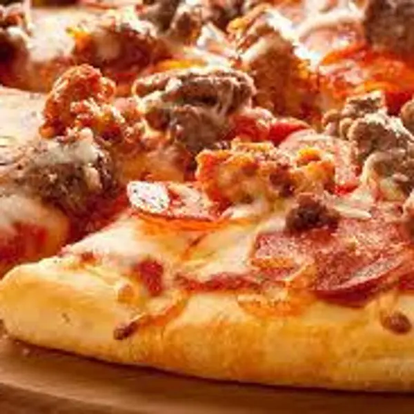 volta-hotel-akosombo - Beef Pizza