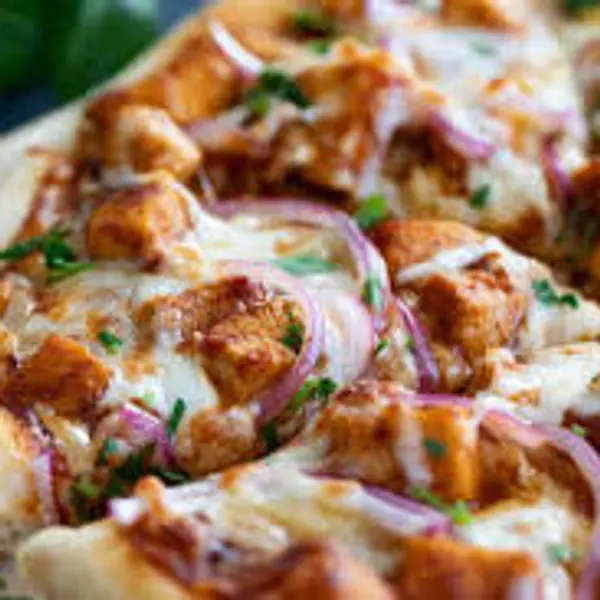 volta-hotel-akosombo - Chicken Pizza