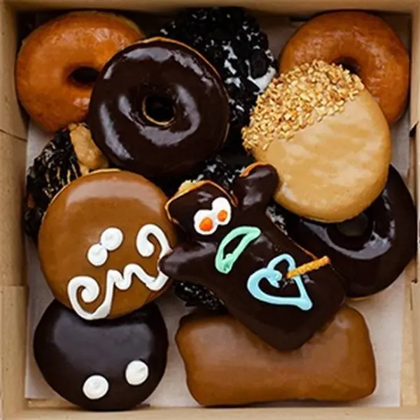 voodoo-doughnut - Vegan Dozen