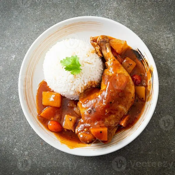 wallgate-apartments - Chicken Stew and  White rice