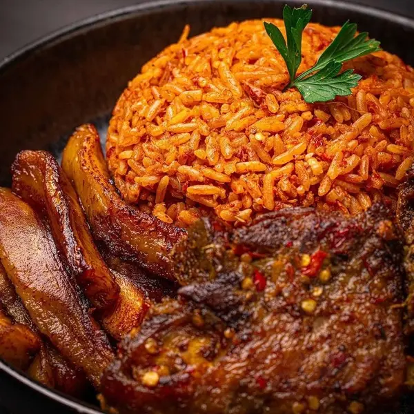 wallgate-apartments - Party Jollof rice