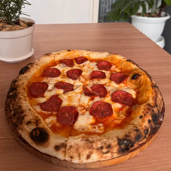 warung-pizza-kepanjen - Pizza pepperoni