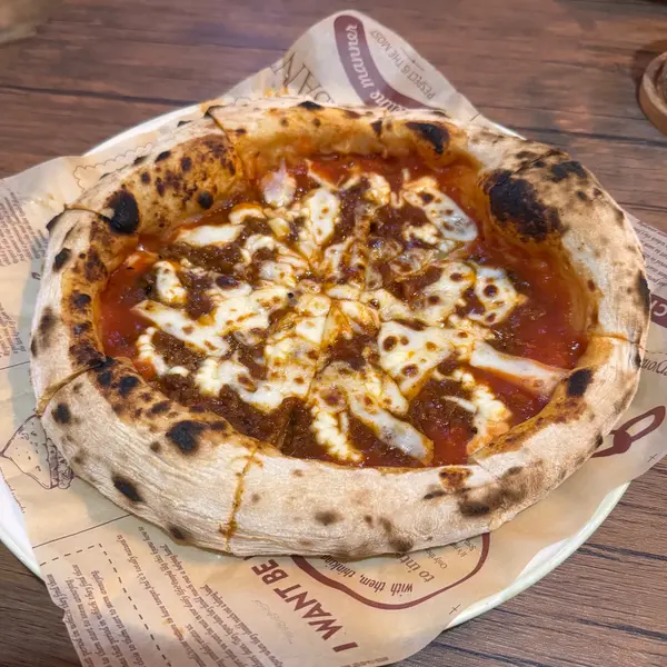 warung-pizza-kepanjen - Pizza al ragu