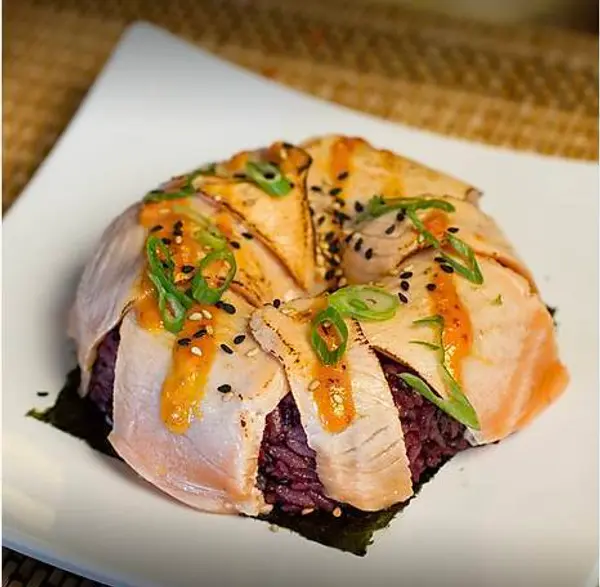 wasabi-sushi - Seared Salmon Donut