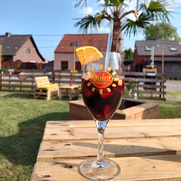 werbeek-bar - Sangria rood