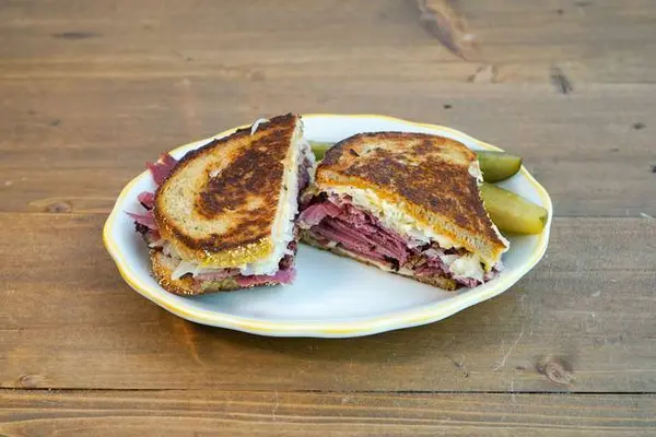 wise-sons-jewish-delicatessen - The OG Reuben *