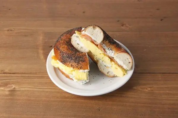 wise-sons-jewish-delicatessen - L.E.O. Bagel Sandwich *