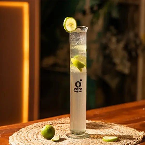 xero-degrees-kharghar - FRESH LIME