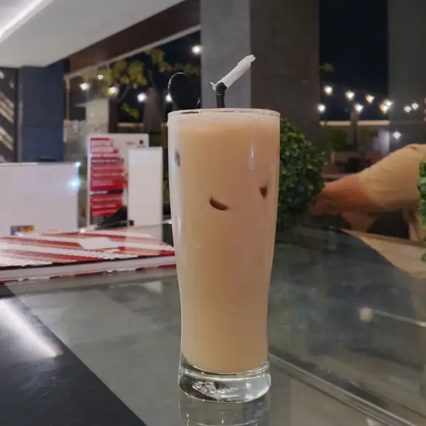 zenith-premiere-hotel-baubau - ICE TEA TARIK