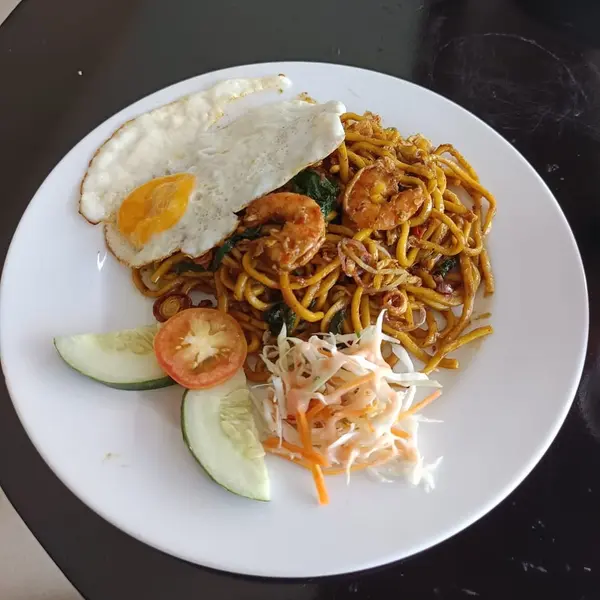 zenith-premiere-hotel-baubau - Mie Aceh Seafood