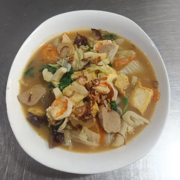 zenith-premiere-hotel-baubau - Sapo Tahu Seafood