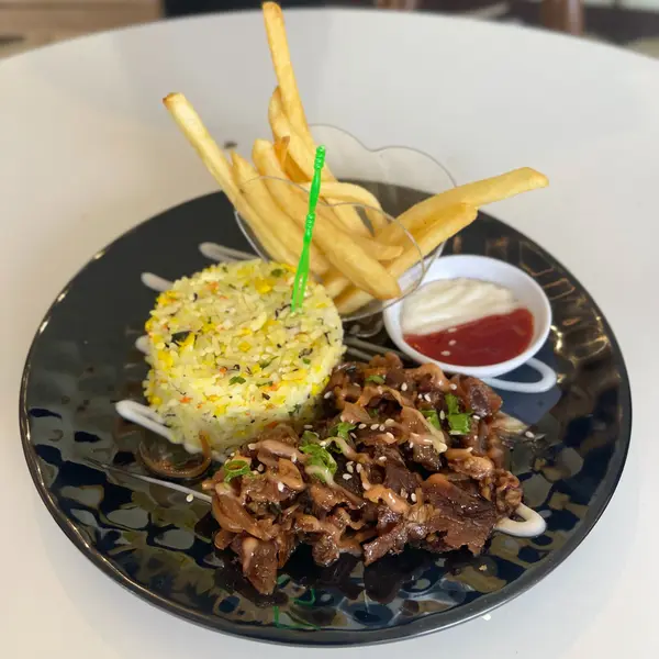 zenith-premiere-hotel-baubau - Nasi Beef Bulgogi