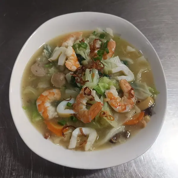 zenith-premiere-hotel-baubau - Cap Cay Seafood