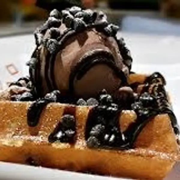 zero-mile-cafe-billiard - Chocolate Blust