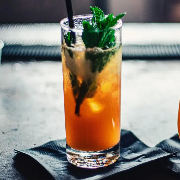 zero-mile-cafe-billiard - Cocktail