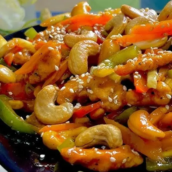 zero-mile-cafe-billiard - Cashewnut Salad