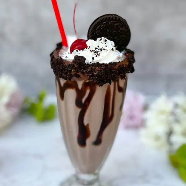 zero-mile-cafe-billiard - Oreo Shake